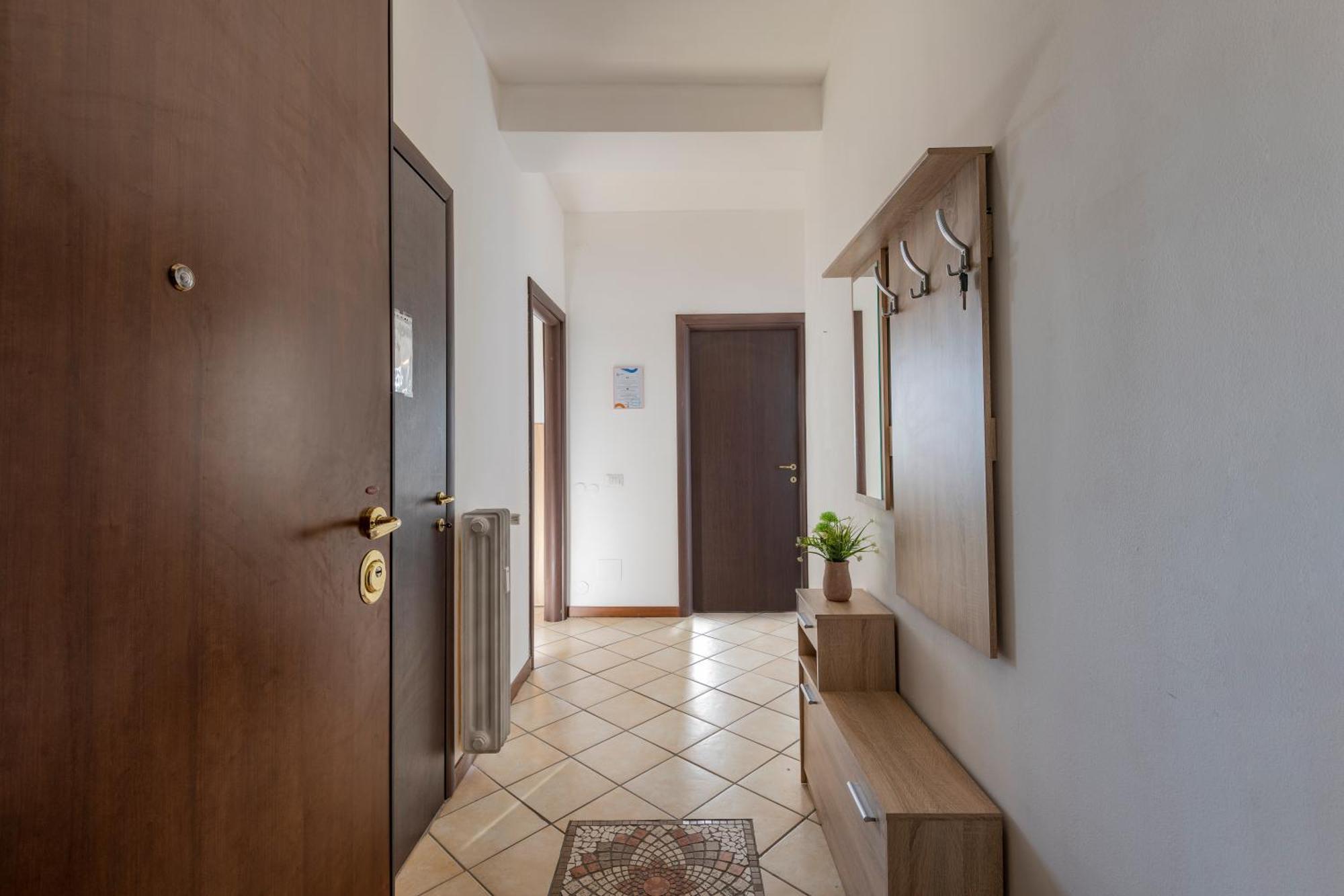 Stay House Mxp Airport Gallarate Bagian luar foto