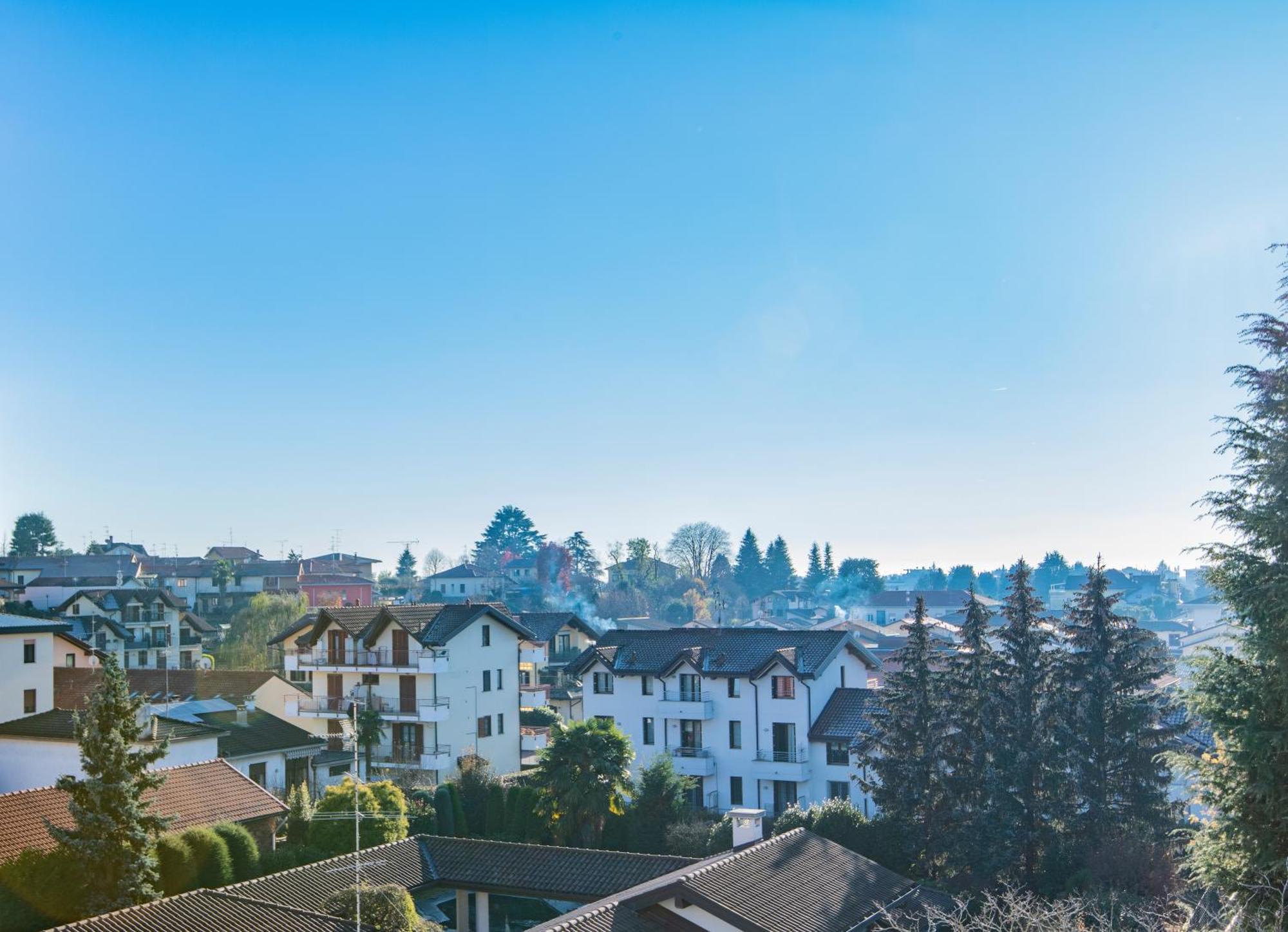 Stay House Mxp Airport Gallarate Bagian luar foto