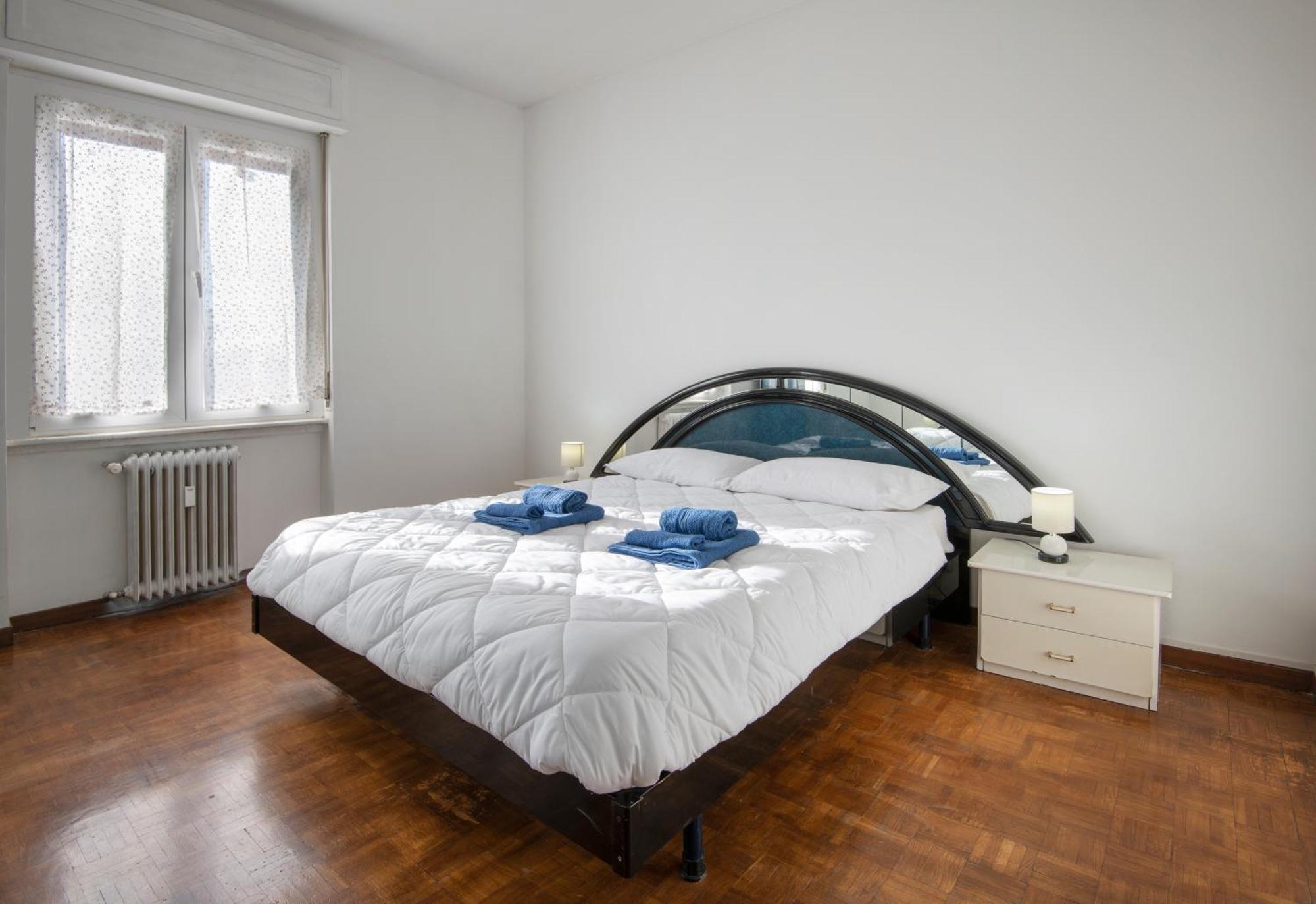 Stay House Mxp Airport Gallarate Bagian luar foto