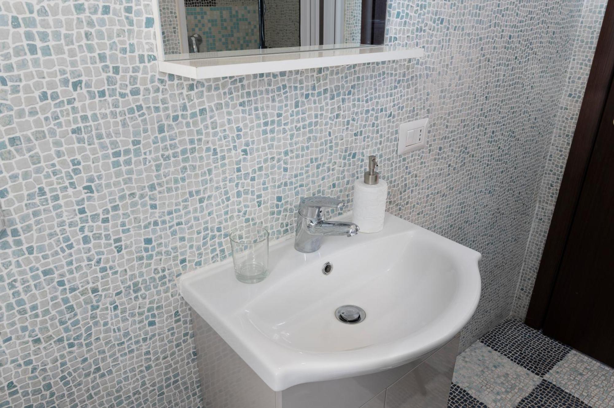 Stay House Mxp Airport Gallarate Bagian luar foto
